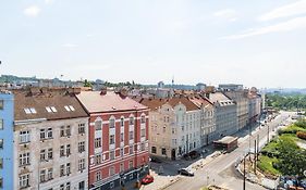 Brand New Studio Apartment # 45 With Free Parking In The City Center